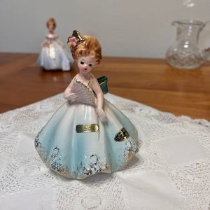 Josef Originals BESS Vintage Figurine, Made in Japan Ceramic Doll, Figurines